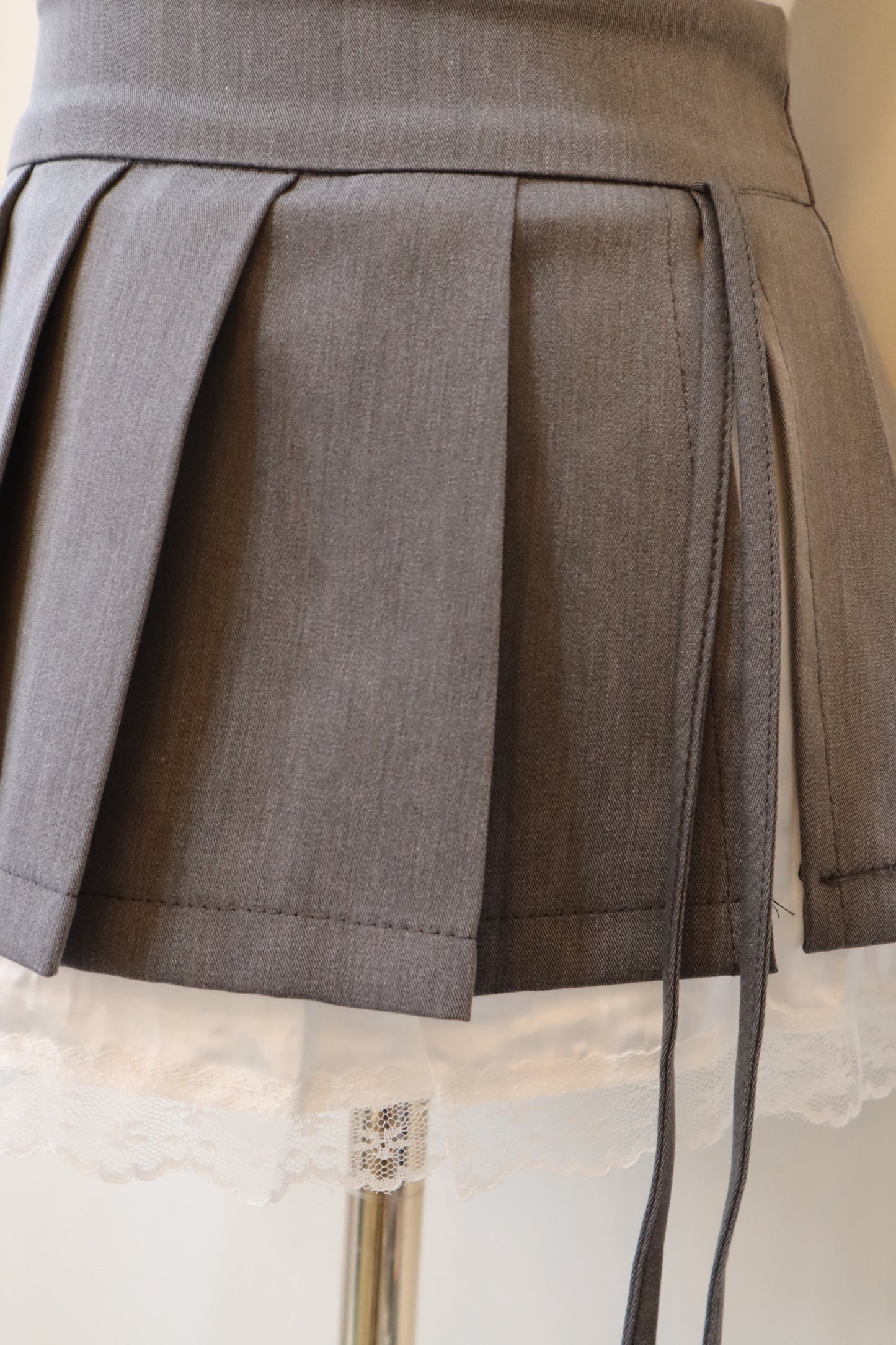 Lace Pleated Mini Skirt