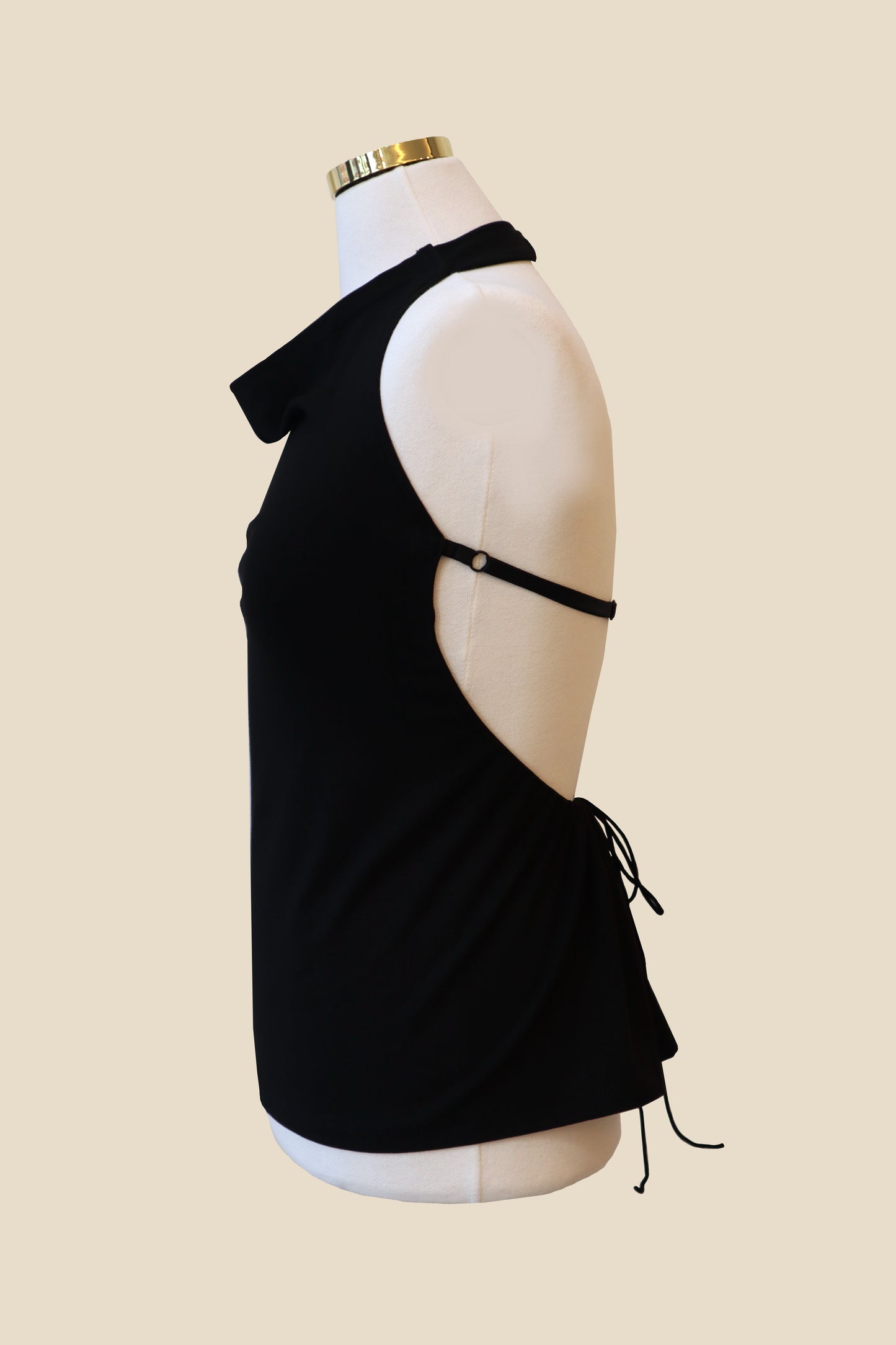 Sexy-Back Sleeveless Top