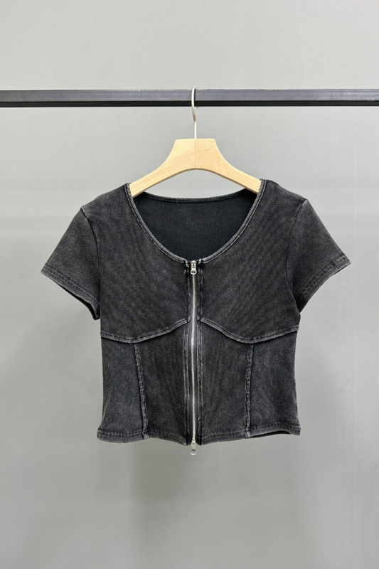Pigmented Line Zipper Short Sleeve