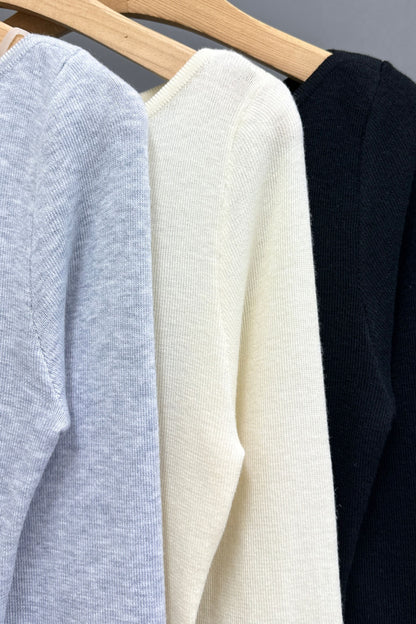 Side Ruffle Light Knit Long Sleeve