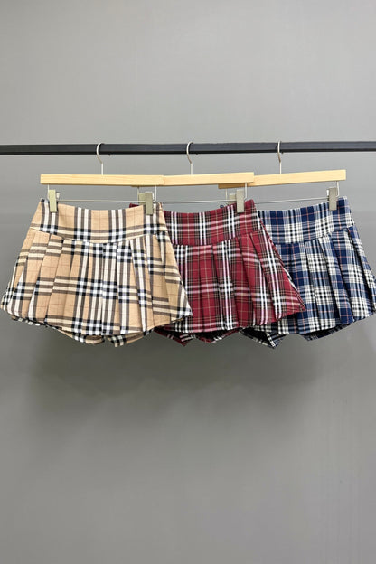 Classic Pleated Plaid Mini Skirt