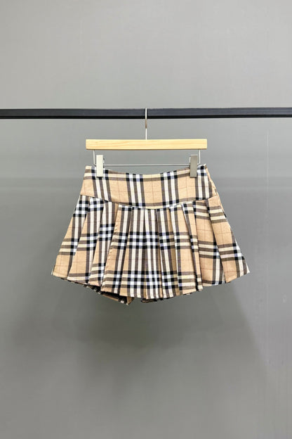 Classic Pleated Plaid Mini Skirt
