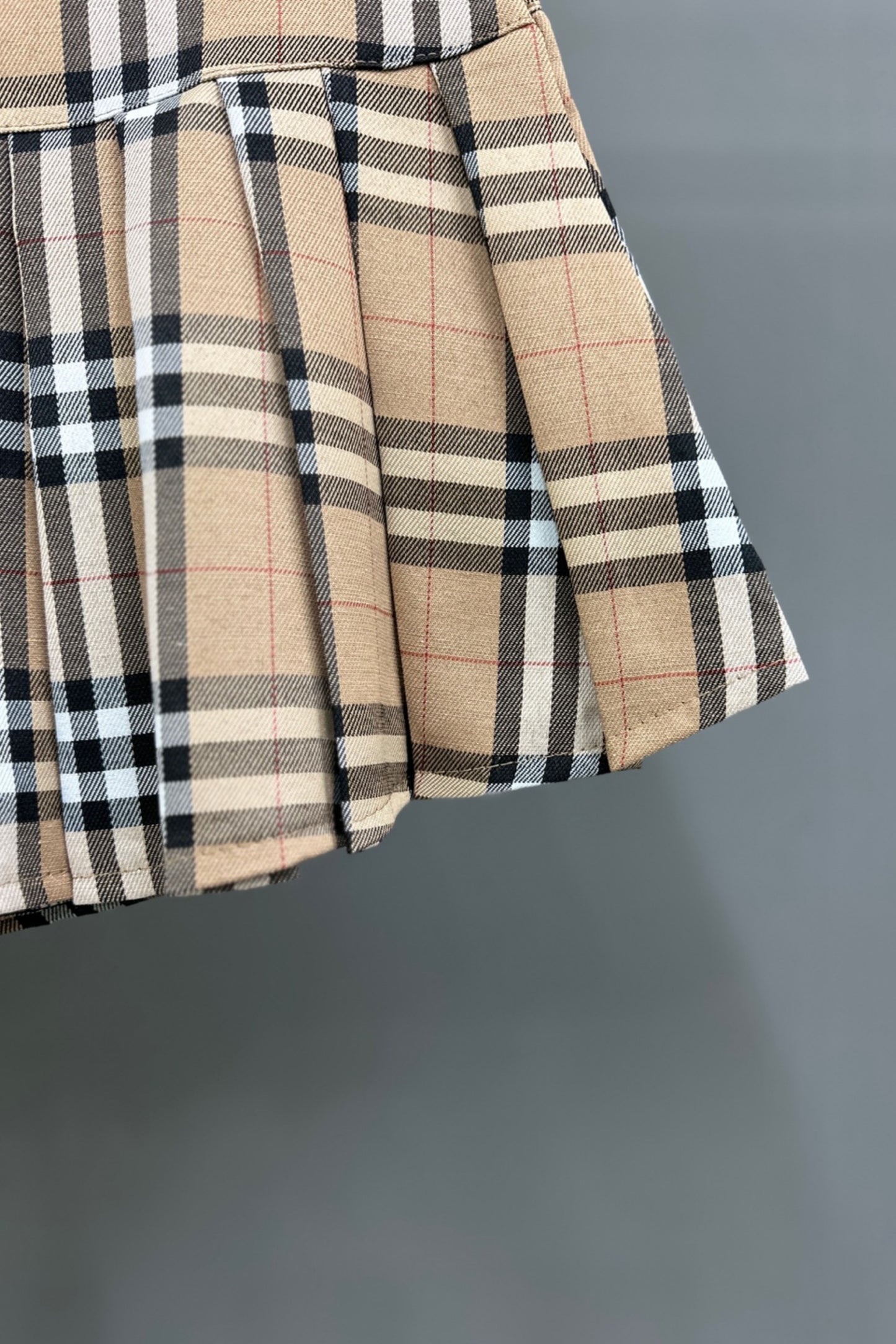 Classic Pleated Plaid Mini Skirt