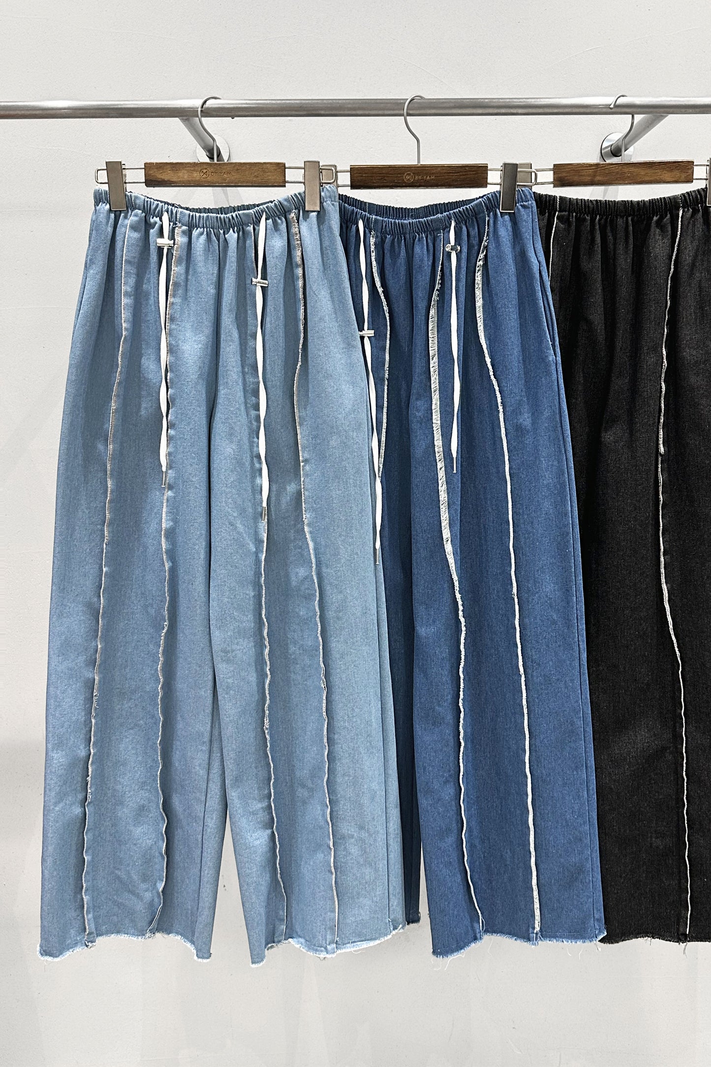 New Track Wide Leg Stringed Denim Pants