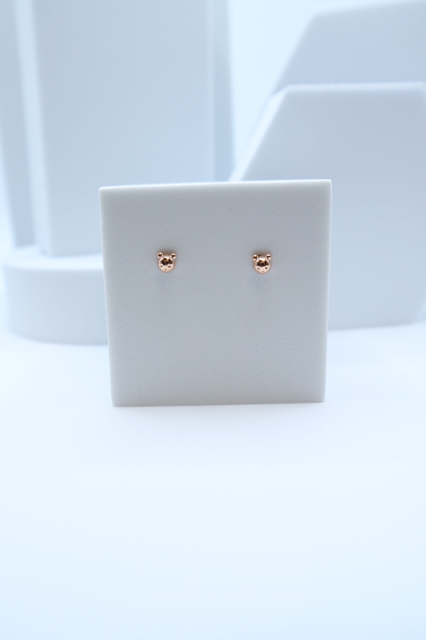 Mini Bear Stud Earring (Suzy's Pick)