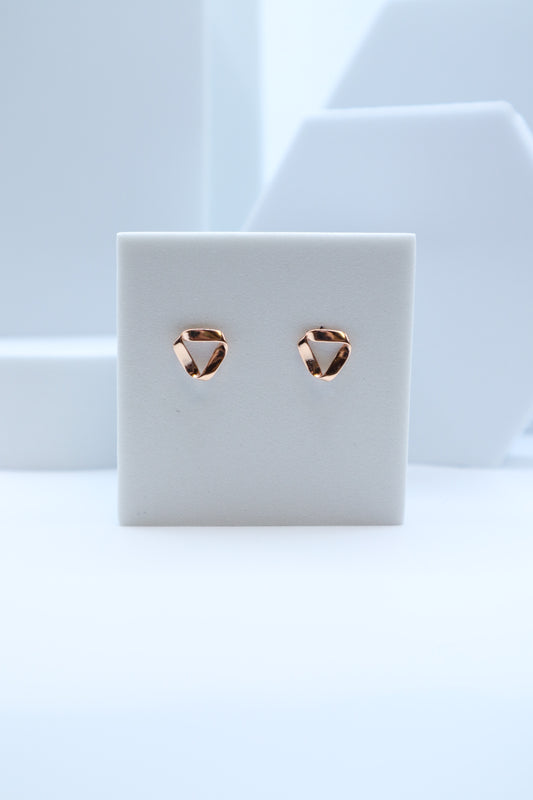 Distorted Triangle Earring (Jennie's Pick)