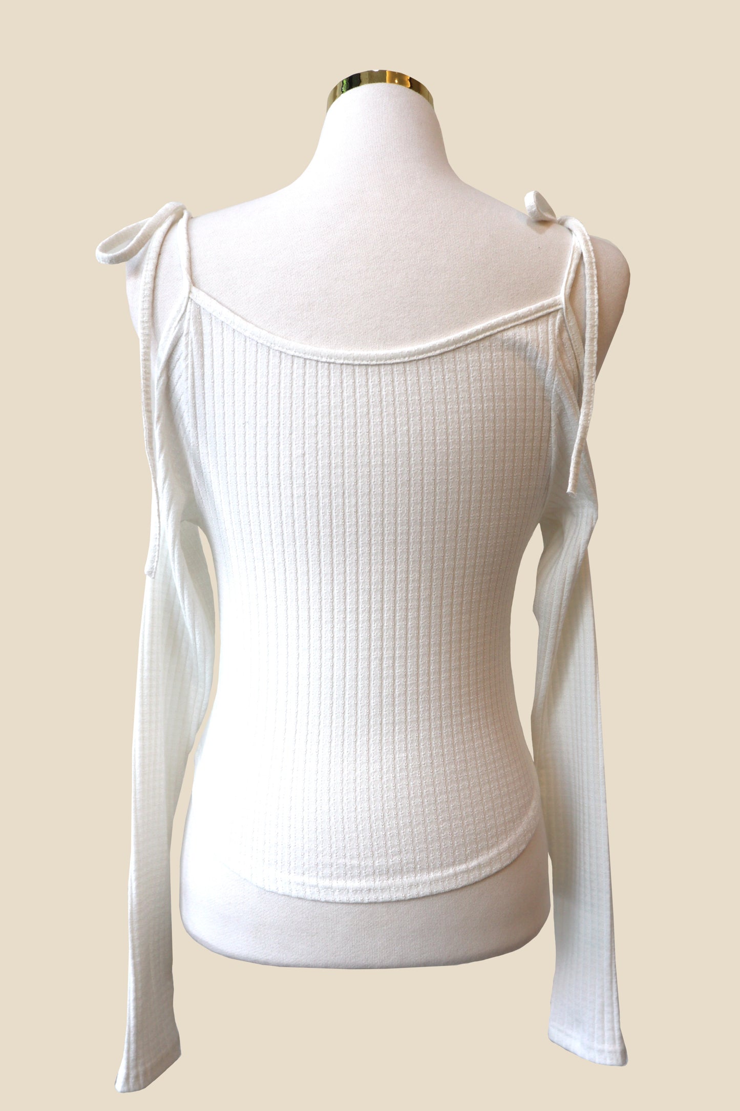 Tie-Up Shoulder Long Sleeve